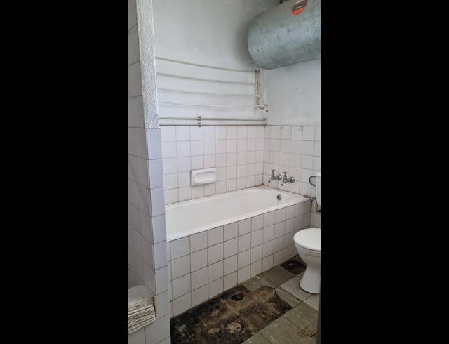 2 BEDROOM FLAT FOR SALE IN PIONEER PARK